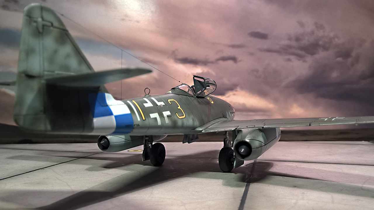 Me-262 — rollout