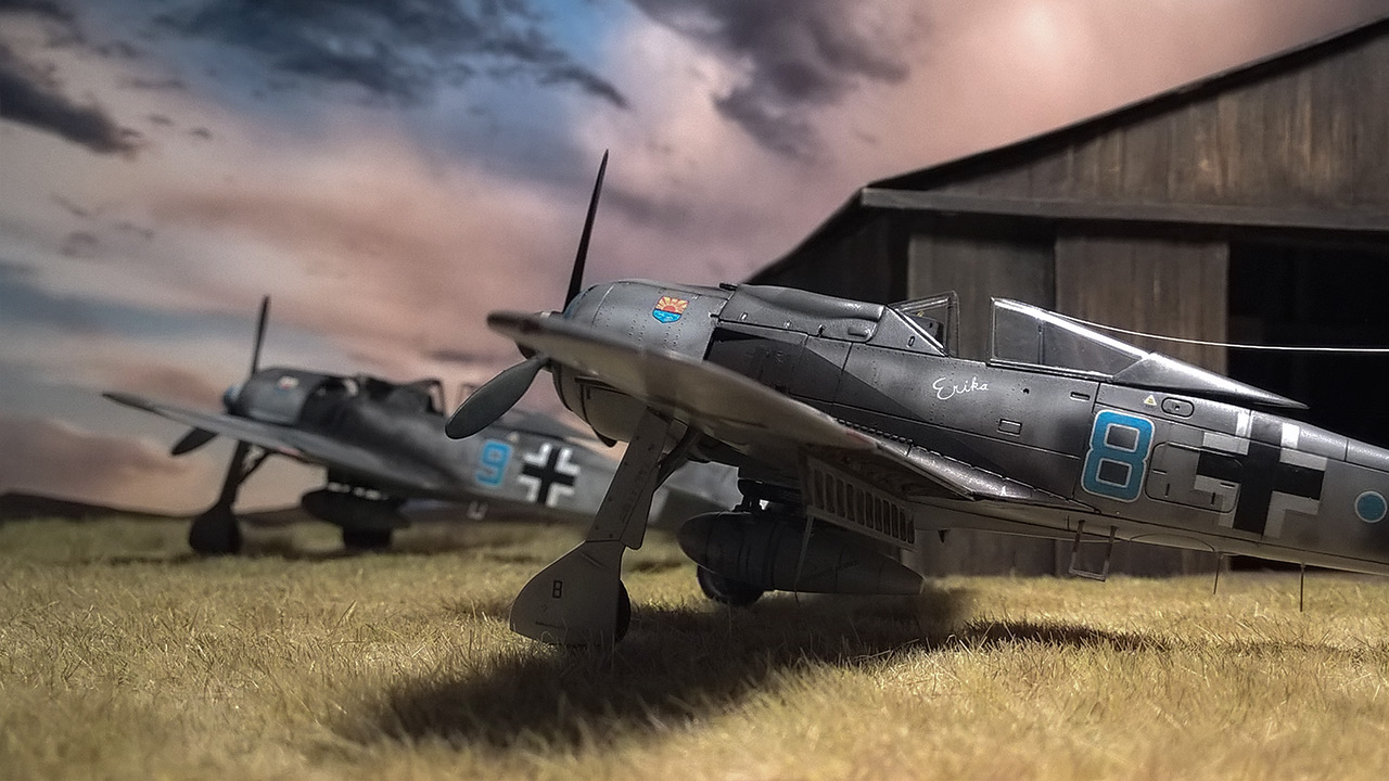 Both Fw-190 A-8 builds together — sister machines