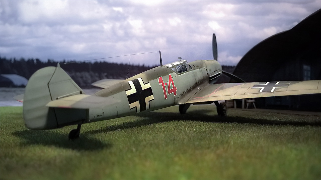 Bf-109 E-1 Red 14