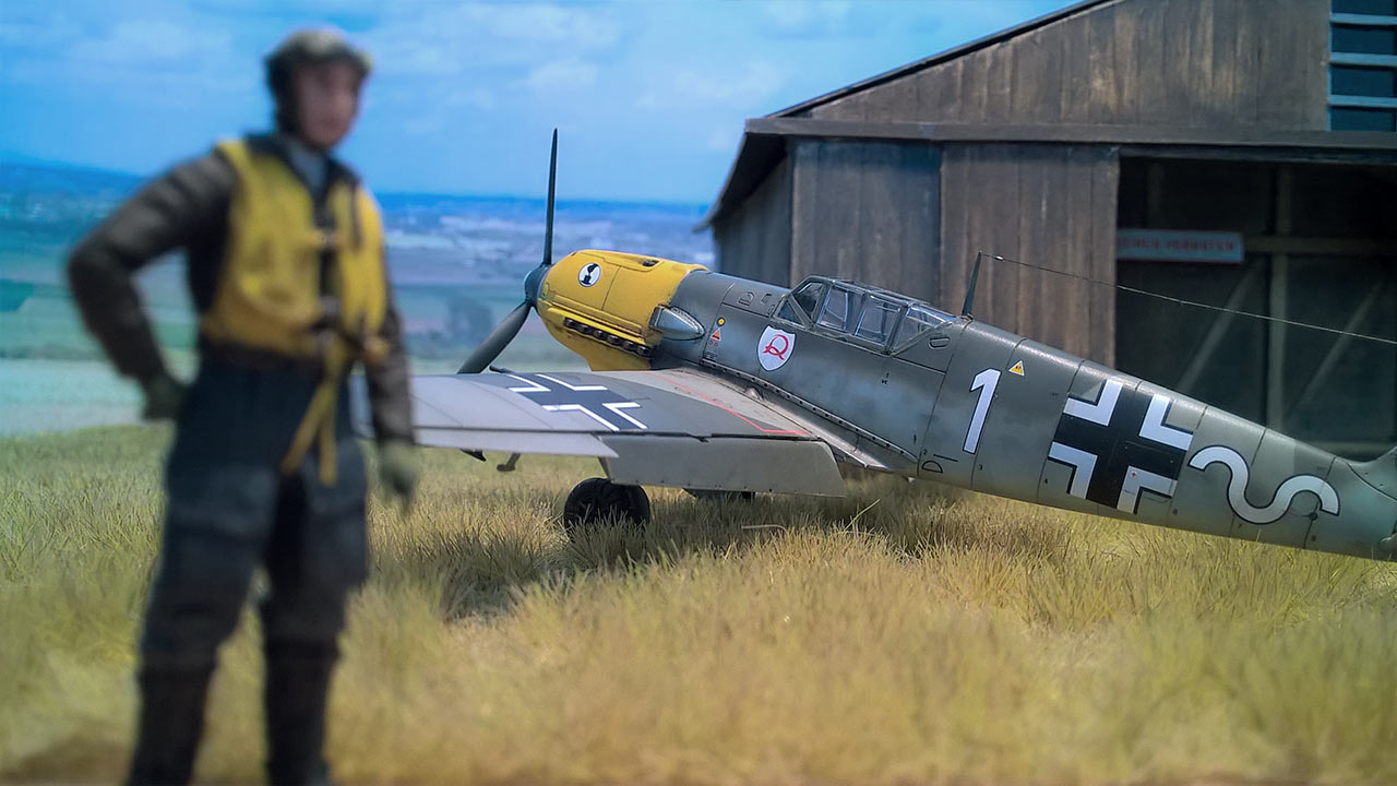 Bf-109 E-7 Machold