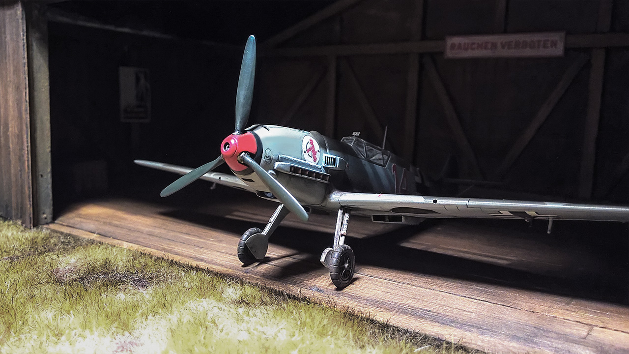 Bf-109 E-1 Red 14