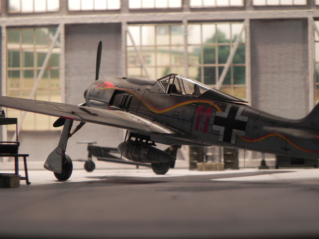 Fw-190 A-8 Red 11 Jagdgruppe 10