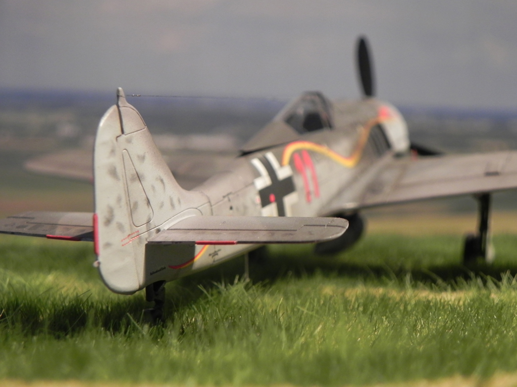 Fw-190 A-8 Red 11 Jagdgruppe 10