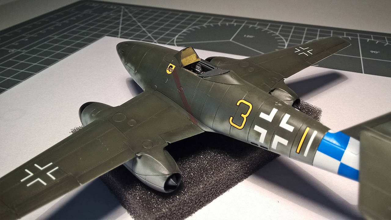 Me-262 — build