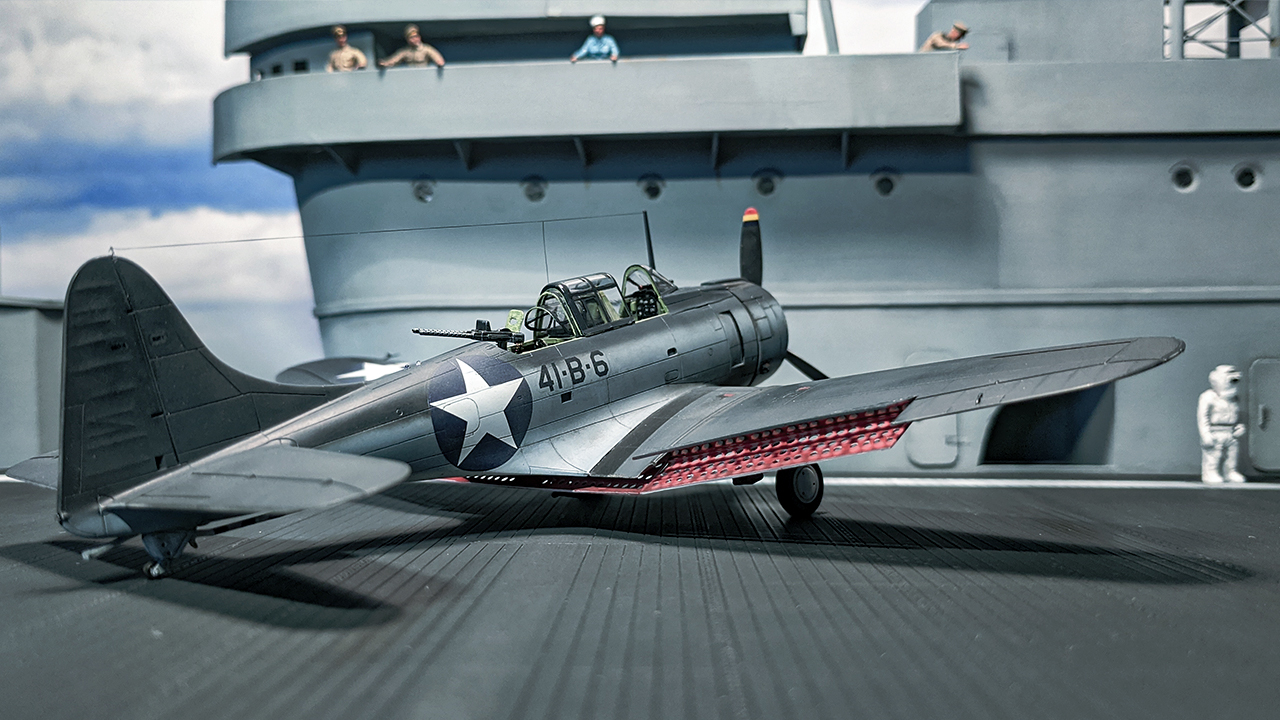 Final diorama with Dauntless