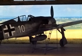 Im Hangar, die Rückwand habe ich abgenommen