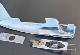 Airfix-Vought-OS2U-1-Kingfisher-009