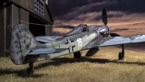 Fertiges Modell der FW-190 D9 von AZ-Modell als Rollout