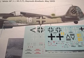 Die Decals des Bausatzes weisen falsche Balkenkreuze auf (Form) Ich habe statt dessen die von EagleCalls benutzt