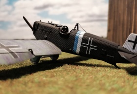 01-Roden-Junkers-DI-1_72